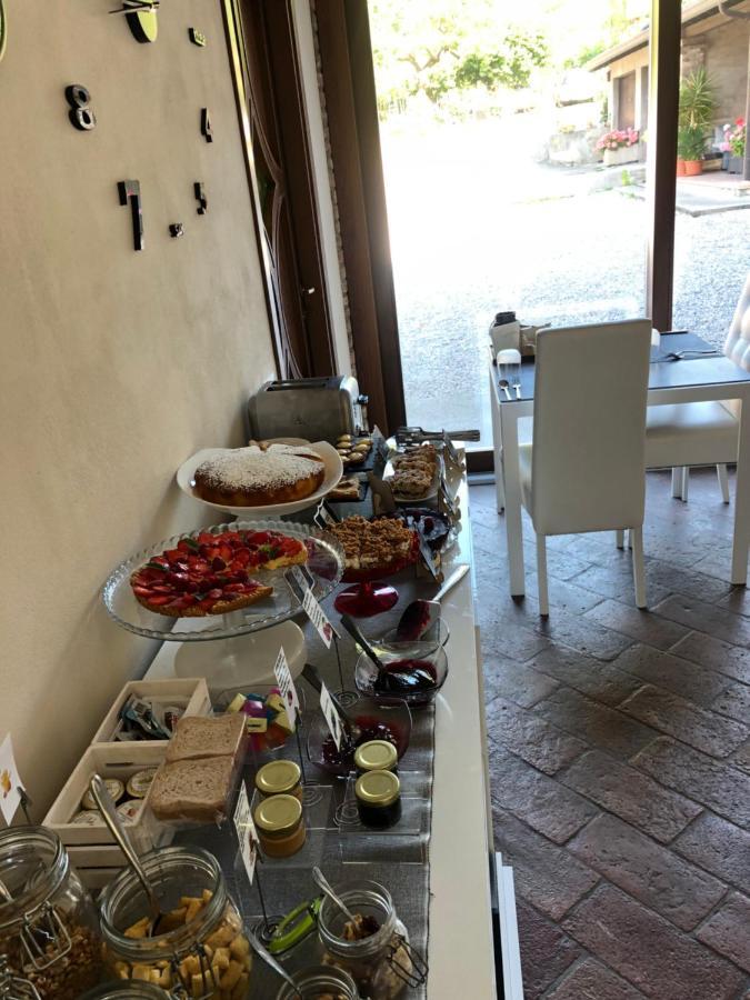 La Terrazza Sulle Vigne B&B Corte Franca Exterior photo