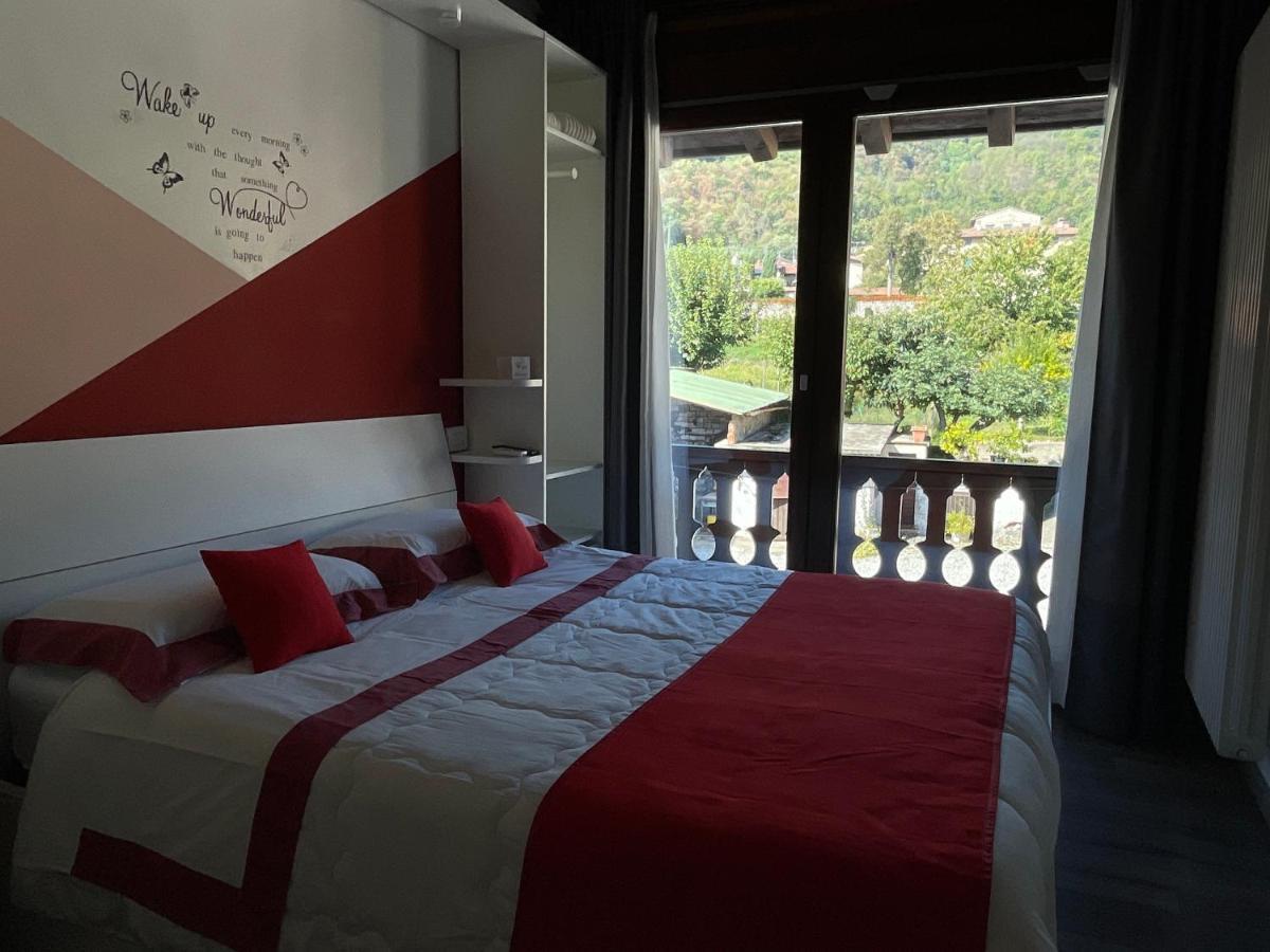 La Terrazza Sulle Vigne B&B Corte Franca Exterior photo
